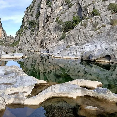 A 300m De La - Ideal Marche De Noel